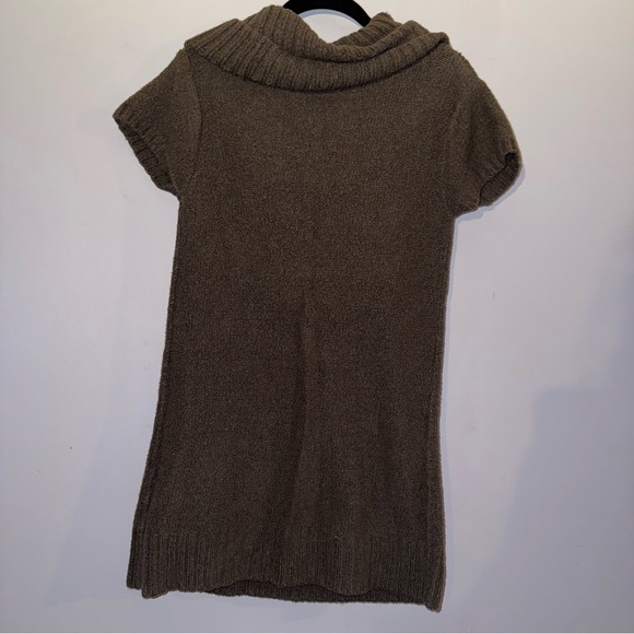 Maurices women’s size medium short sleeve cowl neck Sweater brown - Picture 2 of 3
